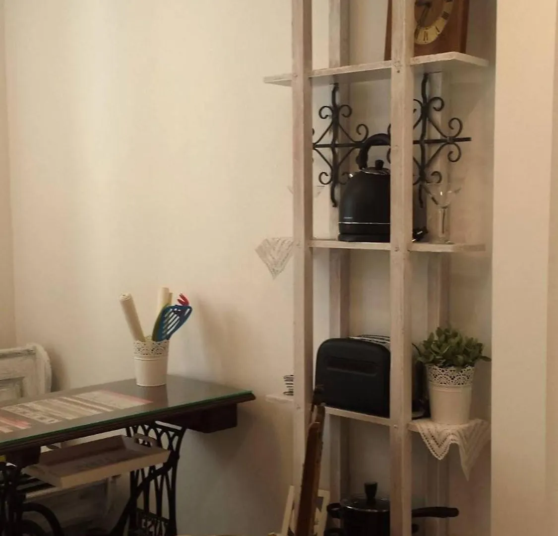 Studio Lola Trogir 0*,